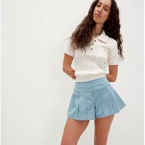 NWT CRVY Lily Shorts